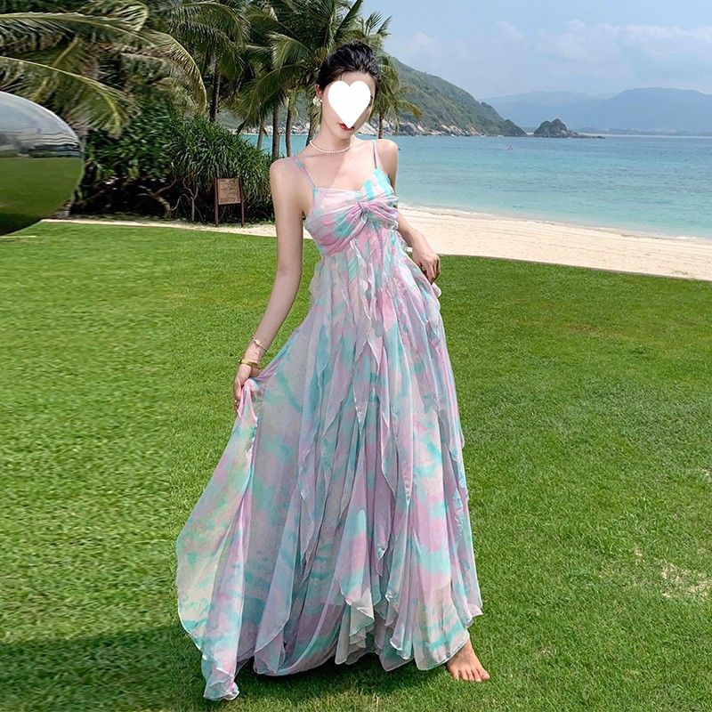 法式飘逸渐变雪纺吊带连衣裙夏季感气质仙女海边度假拍照长裙