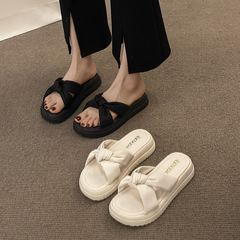 妖精スタイルのソフトソール増加スリッパアウターウェア女性卸売夏の新しいファッション厚底一言ビーチサンダル