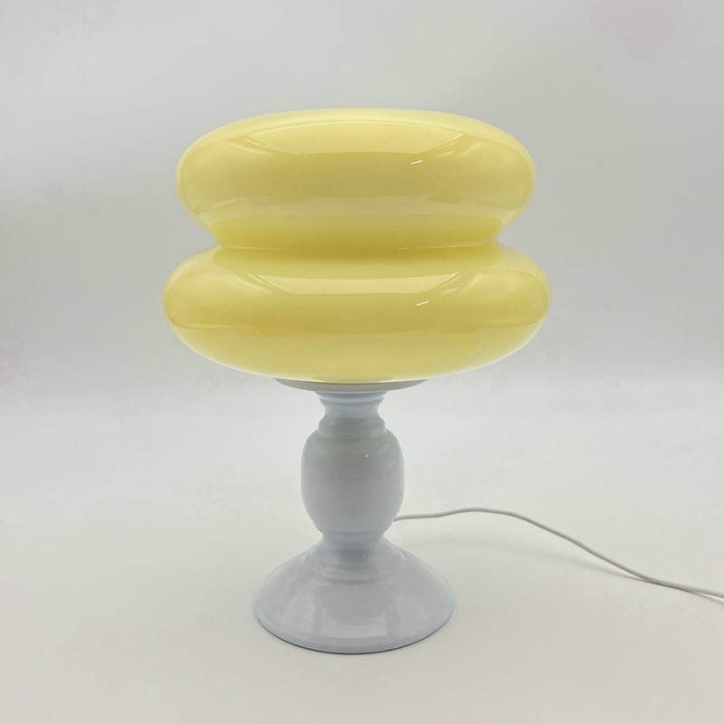 아이보리 + 크림 버거