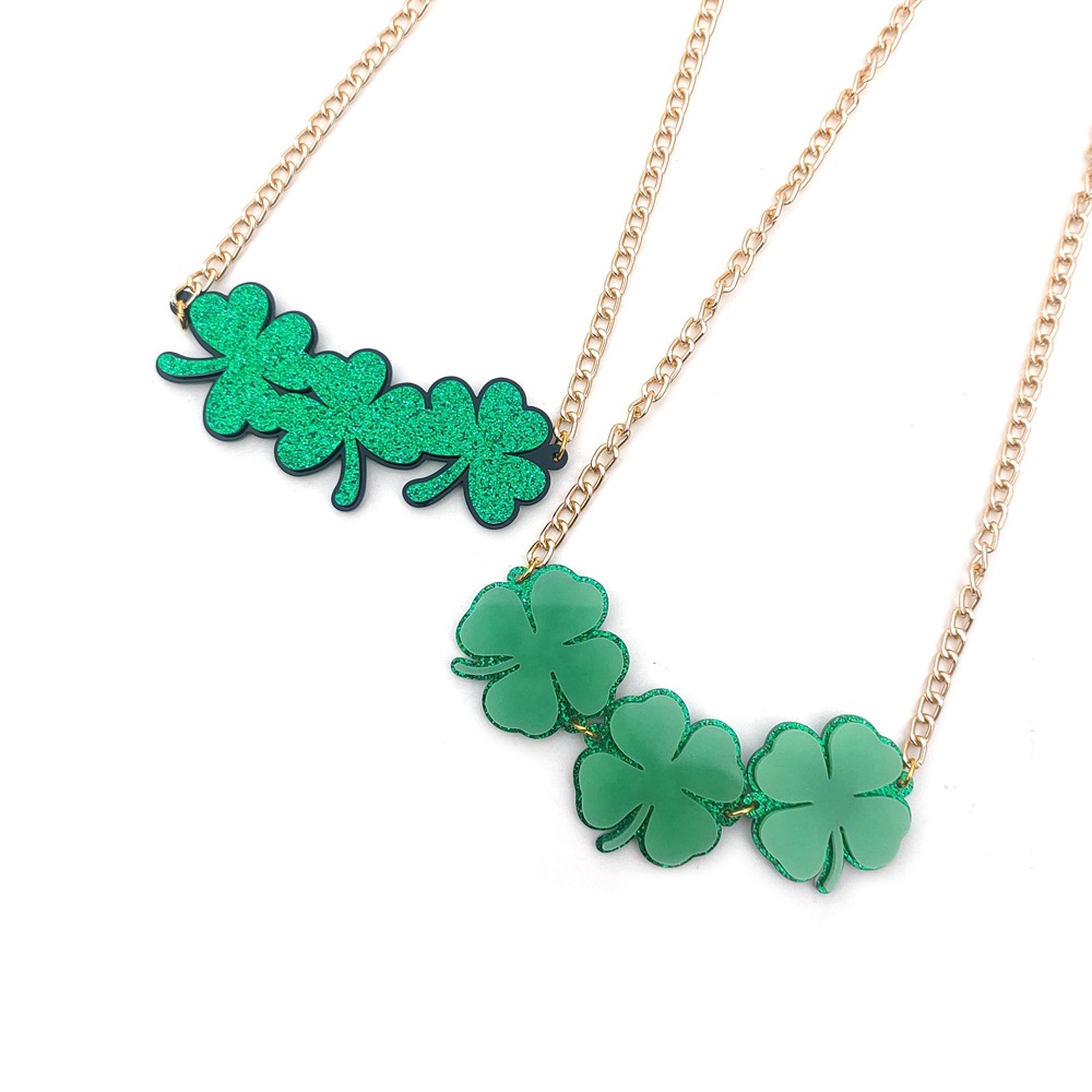 Colar com pingente de trevo st. patrick para mulher verde_voghion.com