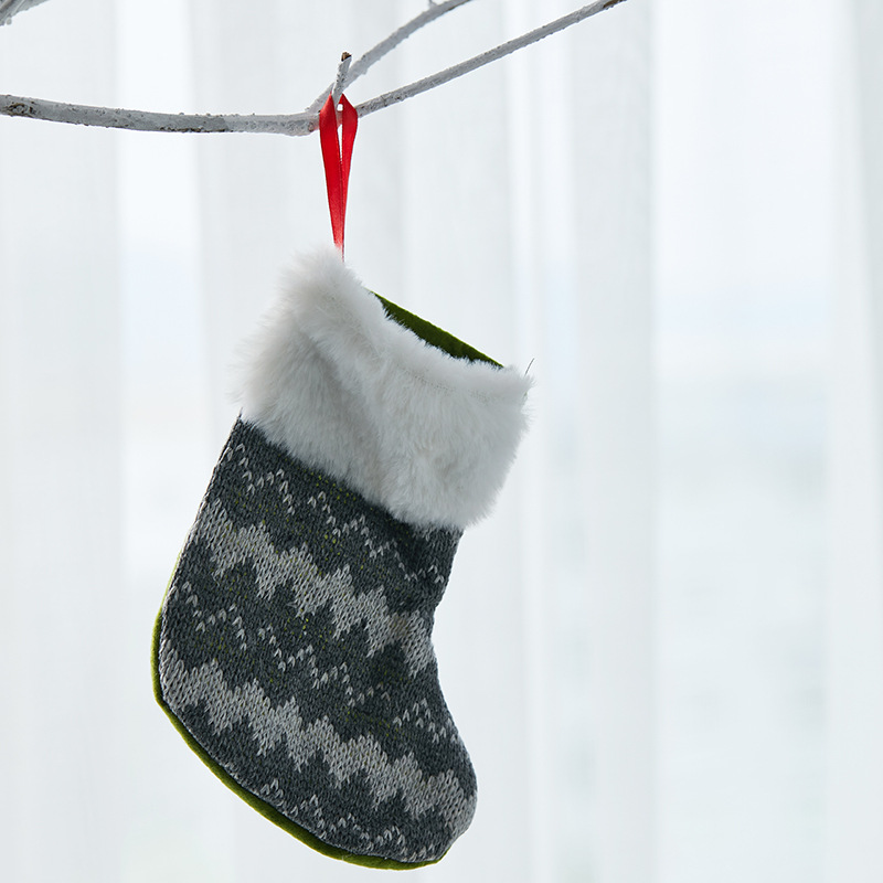 Buscando madera Decoración navideña Calcetines pequeños Bolsa de dulces Bolsa de accesorios Regalos de Navidad Decoraciones navideñas