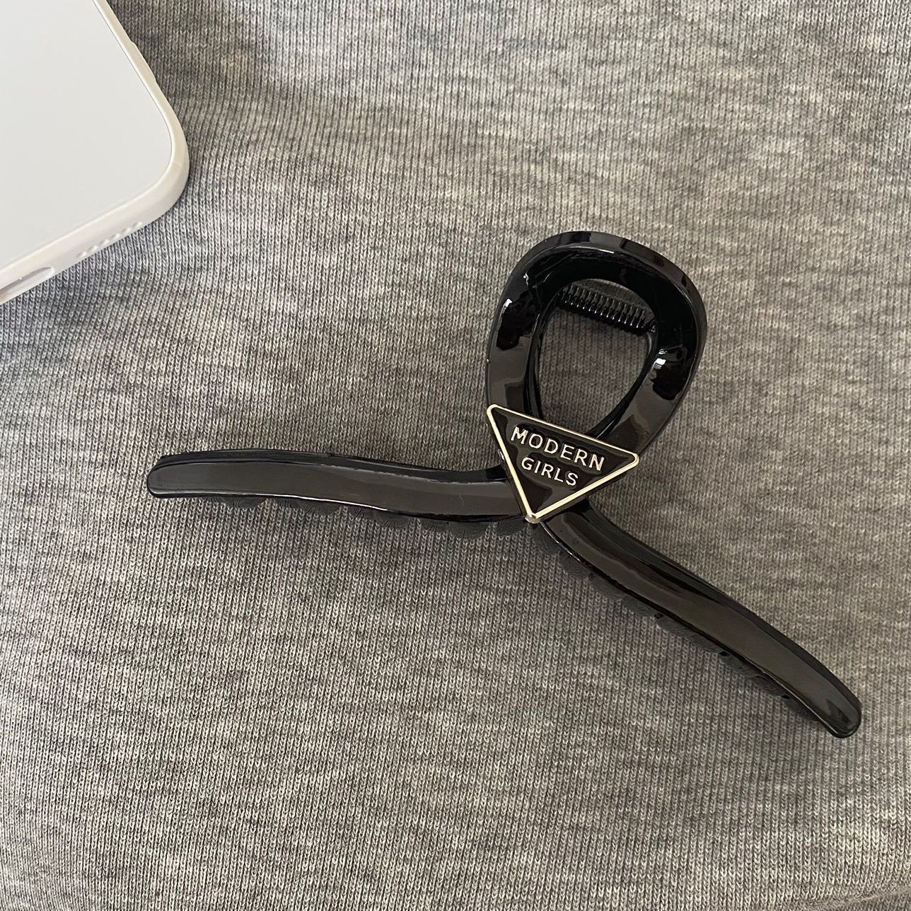 Pinza para el cabello en la parte posterior de la cabeza negra Clip de tiburón grande para mujer 2025 nuevo clip de agarre de sensación de alta calidad para el cabello, accesorio para el cabello, clip para la cabeza