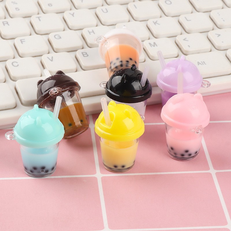Dollhouse mini modelo de taza de té de leche de perla llaveros accesorios colgantes de muñeca resina miniatura