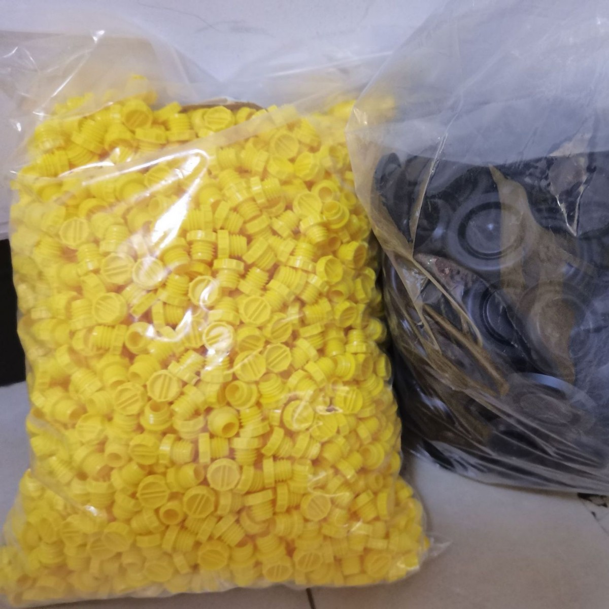 源头供应德国kapsto GPN 910 黑色塑料盖子