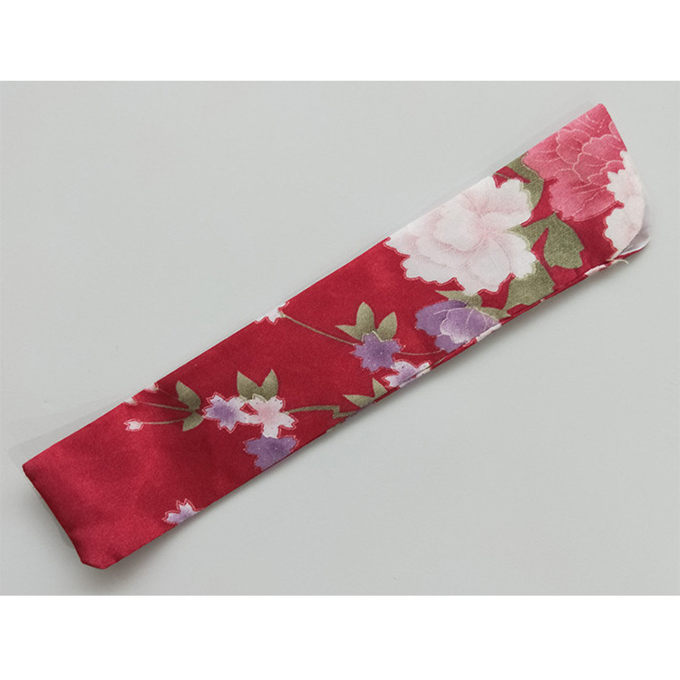 En stock cubierta del ventilador de las mujeres de tela de seda bolsa de ventilador regalo pequeño ventilador de embalaje fabricante de lino cubierta del ventilador de brocado