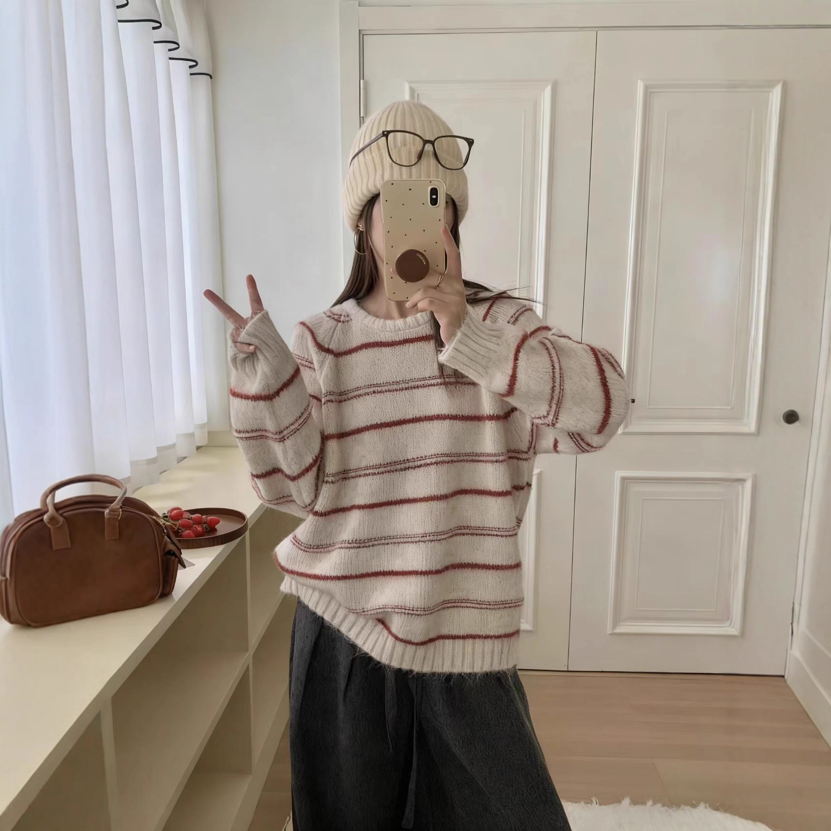 韩系撞色条纹圆领长袖毛衣女秋冬新款休闲宽松百搭复古针织衫上衣