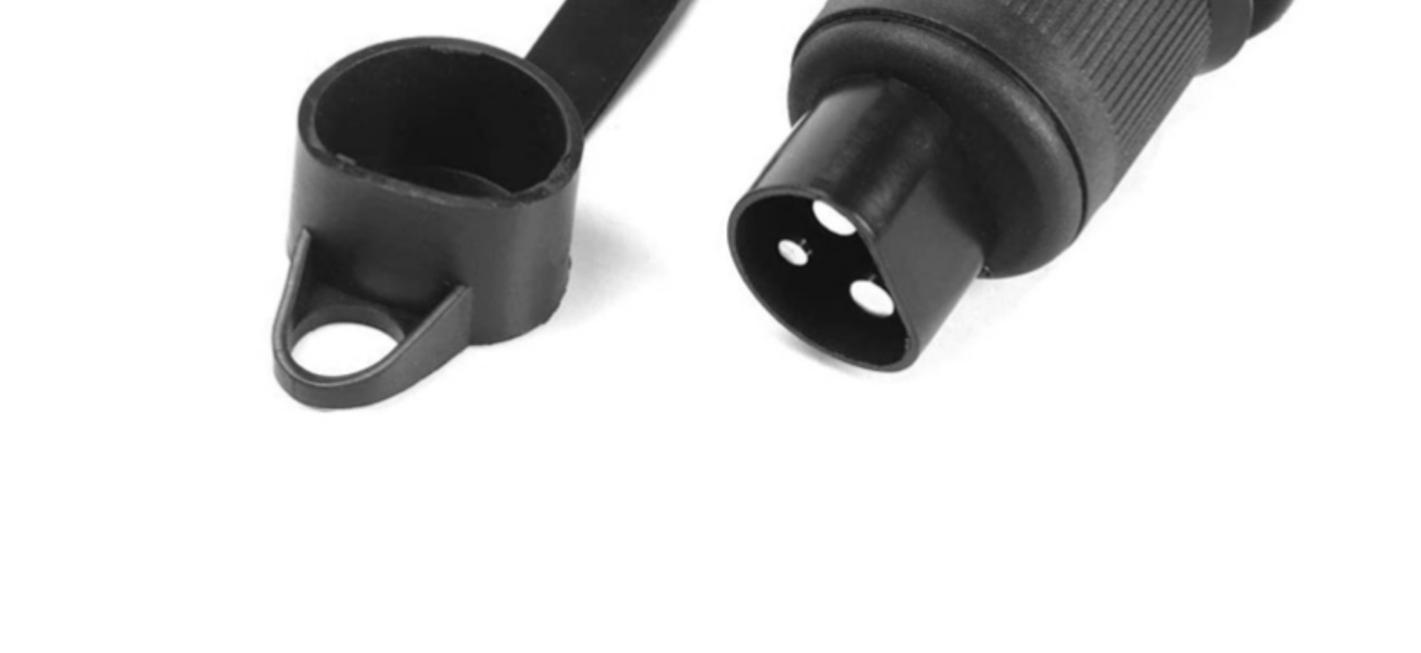 European-style car 3-hole plug 3-core socket trailer adapter truck interface RV power cord socket connector