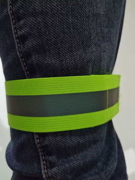 Outdoor Running and Cycling Reflective Leg Straps, Reflective Wrist and Arm Bands, Elastic Leg Straps, High-Visibility Reflective