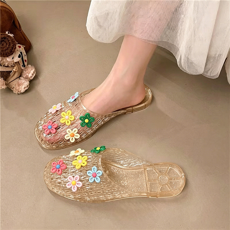 Cool Crystal Slippers for Women, Summer Outdoor Wear, 2026 New Style, Stunning and Fashionable Transparent Flat-Bottomed Closed-Toe Sandals
