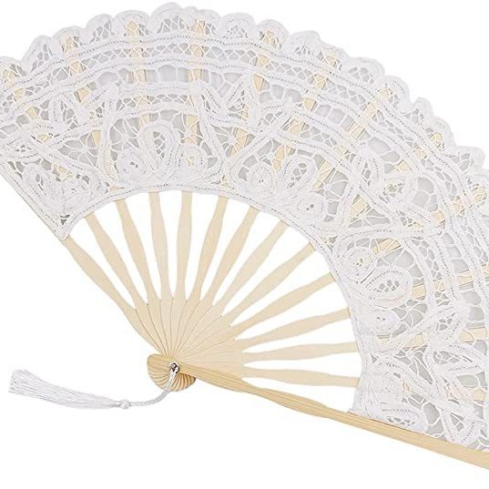 Hay en stock abanico plegable Palacio de encaje ventilador Palacio ventilador de la danza ventilador de la boda hecha a mano hueco beige ventilador de la boda