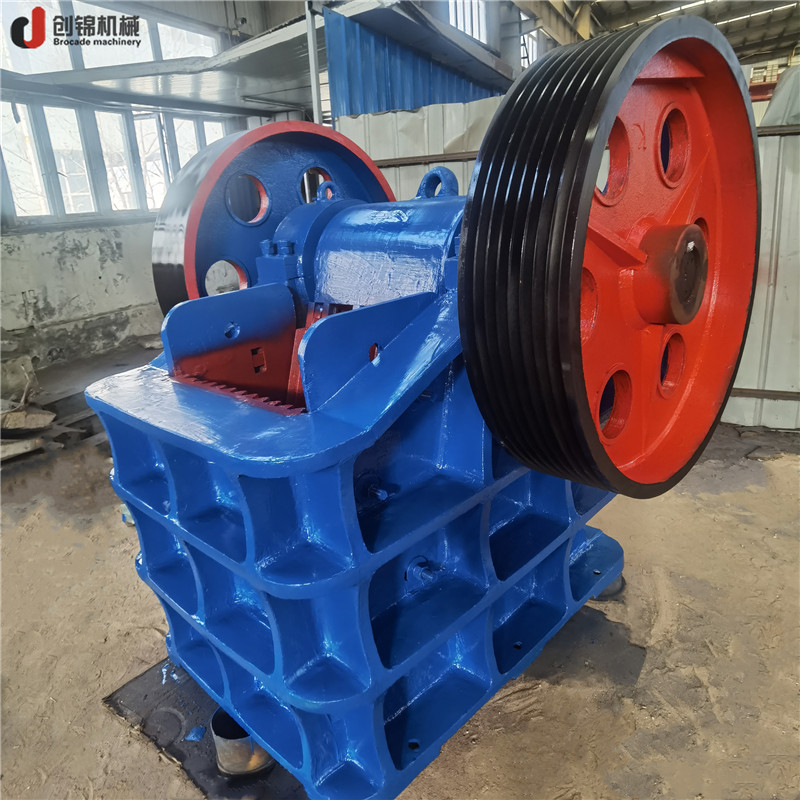 石灰石鄂式破碎机 石灰石移动式破碎机 破碎石灰石用颚式破碎机