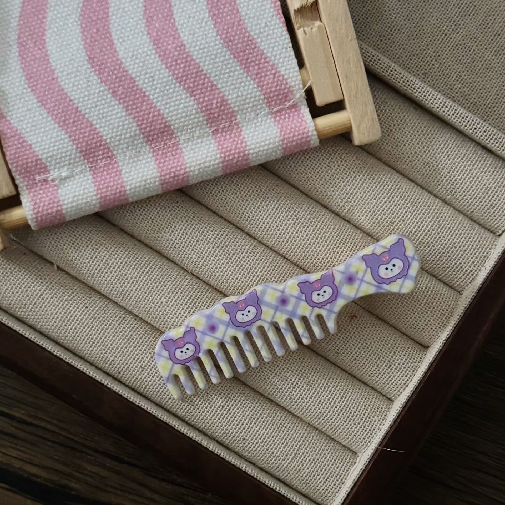 Un patrón de clip de pelo al por mayor nuevo mercado nocturno joyería de tarjeta de pelo al por mayor barraca de venta caliente clip de boca de pato joyería image 261