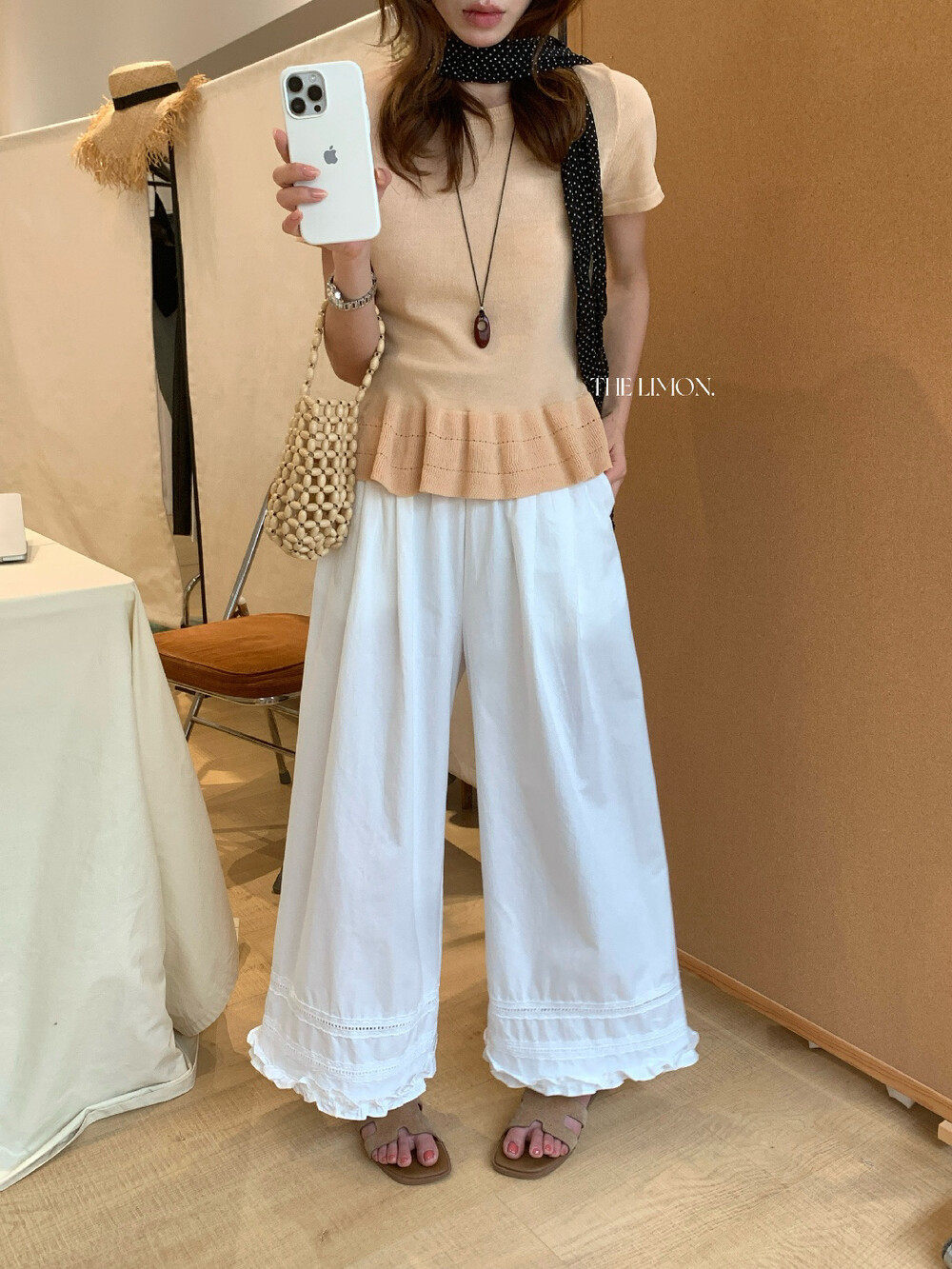 Quần culottes nữ ống rộng cạp cao chun, thiết kế viền ren bèo nhún, dáng suông 9 phân, phù hợp mùa xuân hè — màu đen, Xanh đen, Xanh da trờicolor, màu trắng chi tiết 11