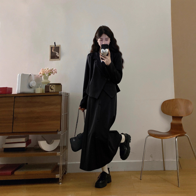 大码女装气质长袖西装上衣高腰半身裙新款秋季显瘦通勤两件套套装|undefined