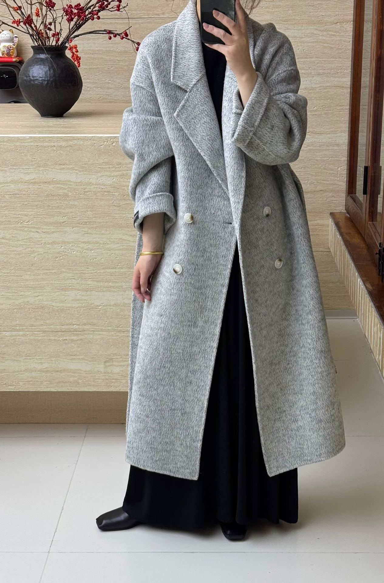 Light gray (corrugated)
