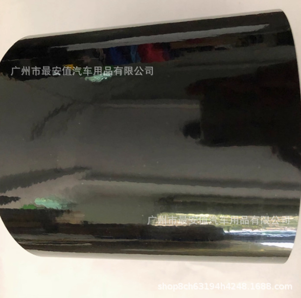 Car Gloss Black Color Change Film, Chrome Trim on the B-Pillar, Blackened Grille, Pet Piano Black Body, Black Car Wrap Modification
