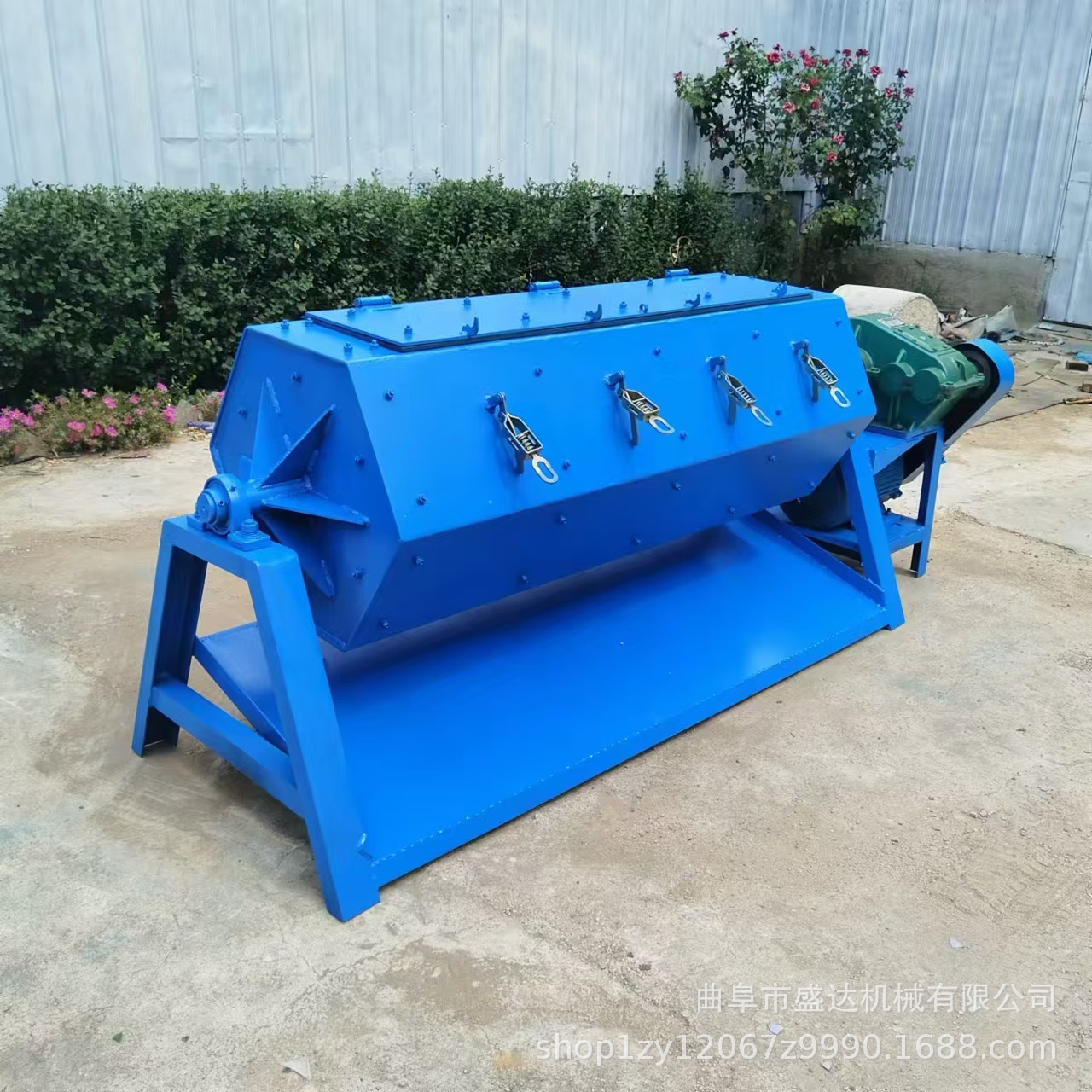 铝型材批量处理滚筒抛光机木制品去毛刺机可以钻孔的研磨机