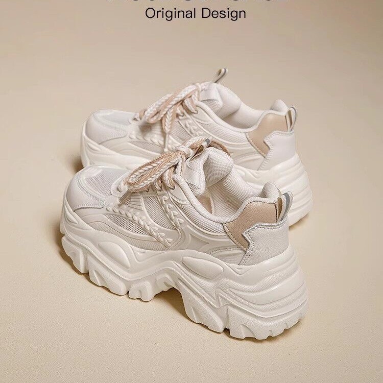 Women's Dad Shoes 2026 New Spring/Summer Sports Thick-Soled Height-Increasing Versatile Breathable Stylish White Sneakers