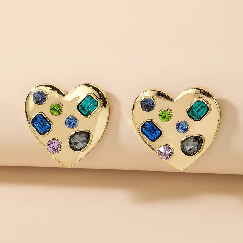 retro inlaid rhinestone heart shaped large alloy stud earrings wholesale
