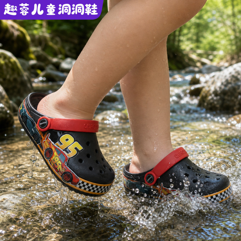 95 Car Lightning McQueen Cars series co-branded men's and women's sandals, non-slip beach shoes, American-style clogs 95 Car Lightning McQueen Cars series co-branded men's and women's sandals, non-slip beach shoes, American-style clogs
