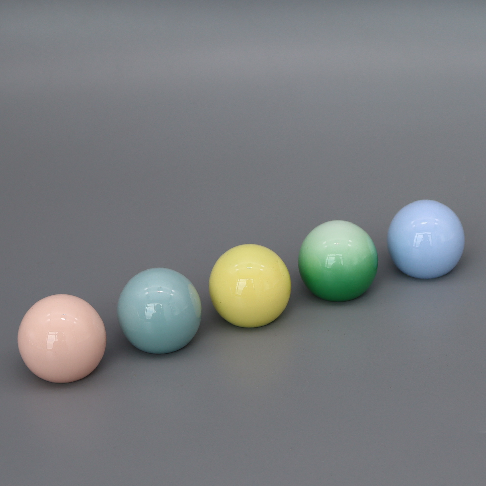 15mm口径香水瓶专用彩色圆盖适配17.2mm喷头多色圆球盖