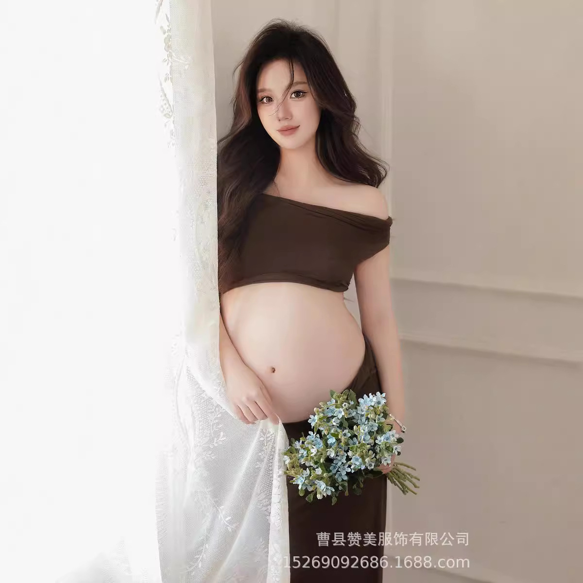 새로운 스타일의 임산부 사진복, 신선하고 단순하며 순수하고 우아한 스타일, 고급 임산부의 큰 배 사진복, 집에서 촬영