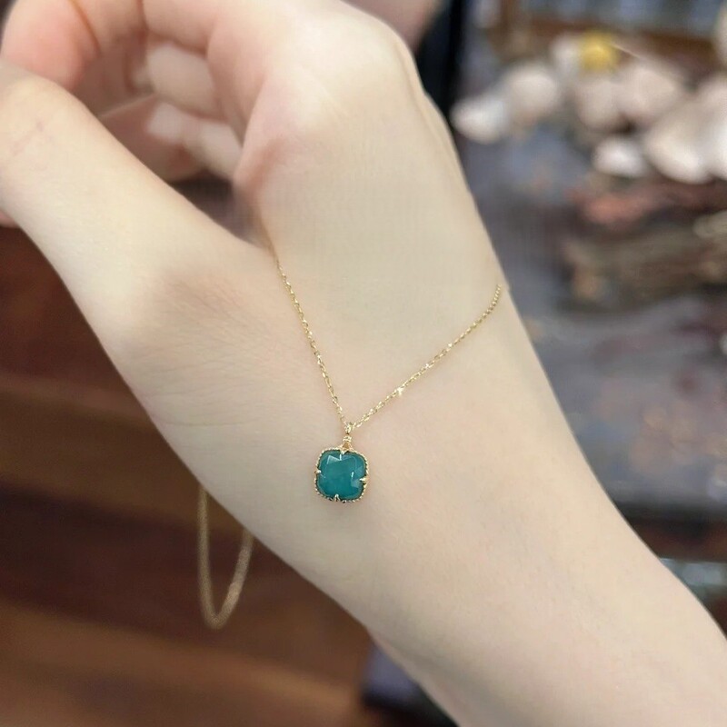 Ariya Light Luxury Square Turquoise Quartz Gold-Plated Necklace Niche Design High-End Jewelry Wholesale