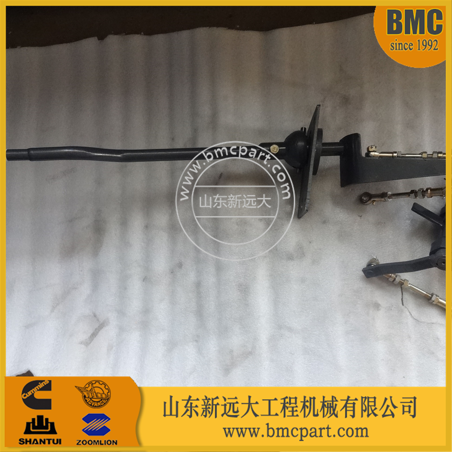 变速操纵总成10y-26b-00000 山推SD13推土机变速操纵总成