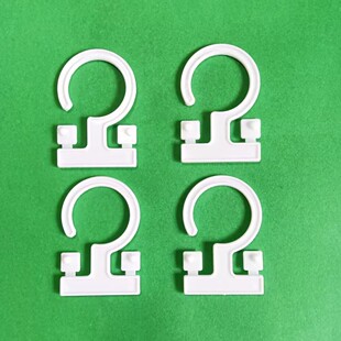 Wholesale Hanging Wardrobe Dehumidifier Bags Moisture Absorber Desiccant Hook Indoor Anti-Mold Plastic Dehumidifier Bags Pp Hook