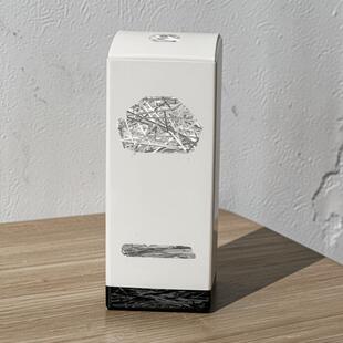 ����50ML�̝��֏��¿����w��͸���S�aˮ���¹⻬�����沿���A��