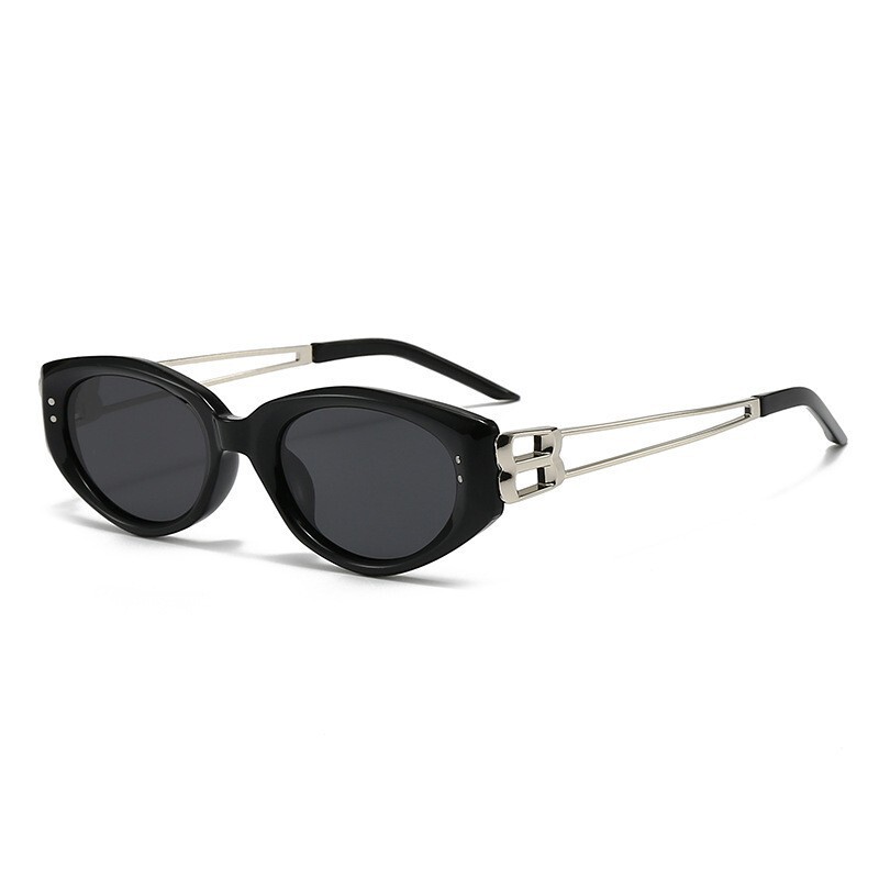 New stylish and unique sunglasses with a high-end feel, cat-eye frames, versatile for cross-border use, sun protection glasses, perfect for street photography New stylish and unique sunglasses with a high-end feel, cat-eye frames, versatile for cross-border use, sun protection glasses, perfect for street photography