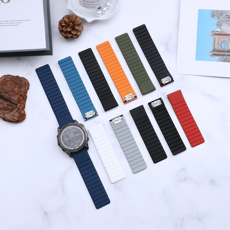 Suitable for Garmin fenix5/5X/6X Pro/7X 22mm26mm Jiaming two-color silicone magnetic strap Suitable for Garmin fenix5/5X/6X Pro/7X 22mm26mm Jiaming two-color silicone magnetic strap
