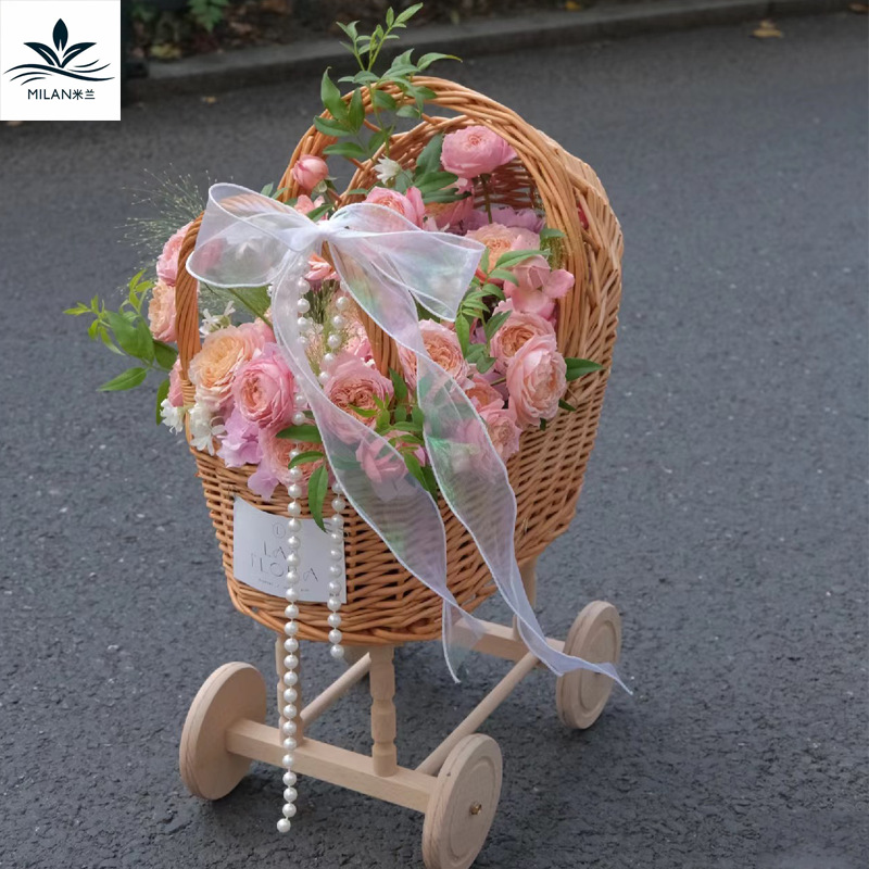 Cestas de huevos de la luna tejidas a mano, carrito de bebé, cestas de flores de sauce, cestas de flores de diseño de flores, cestas de flores DIY