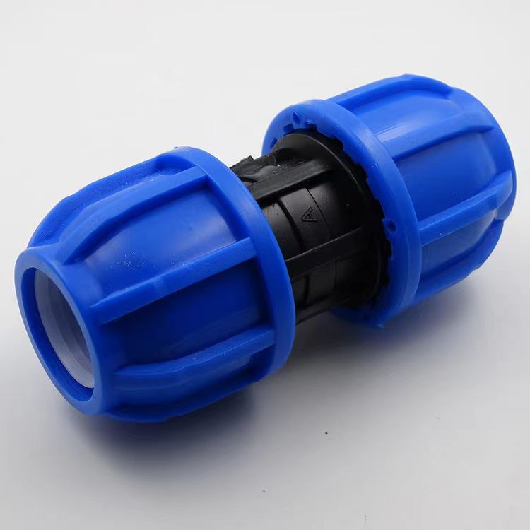 Fábrica al por mayor tapa azul conector rápido igual diámetro reductor tee accesorios de tubería igual codo enchufe válvula de bola accesorios de tubería
