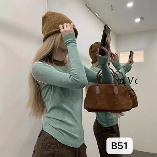 Retro contrast color stitching knitted sweater women's early autumn design slim thin shoulder top