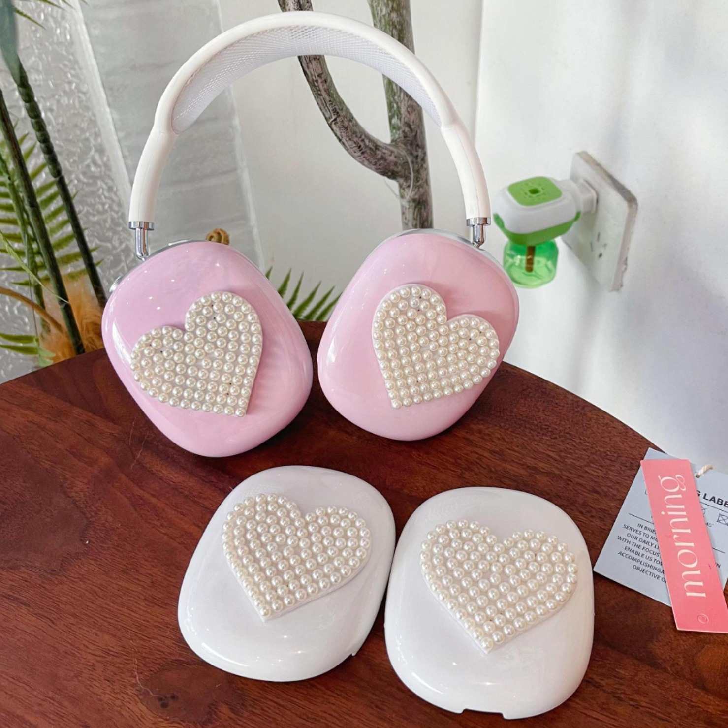 Han Feng Pearl Love airpods Max Protective Case for Apple Headset Ear Cap Ear Mover Earphone Case