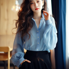ファッションレトロ気質香港風ブルーシフォン長袖シャツ女性春の新作