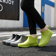 New rain boots for men and teenagers short-tube silicone non-slip fashionable couples flat-soled plus velvet water shoes students waterproof rain boots