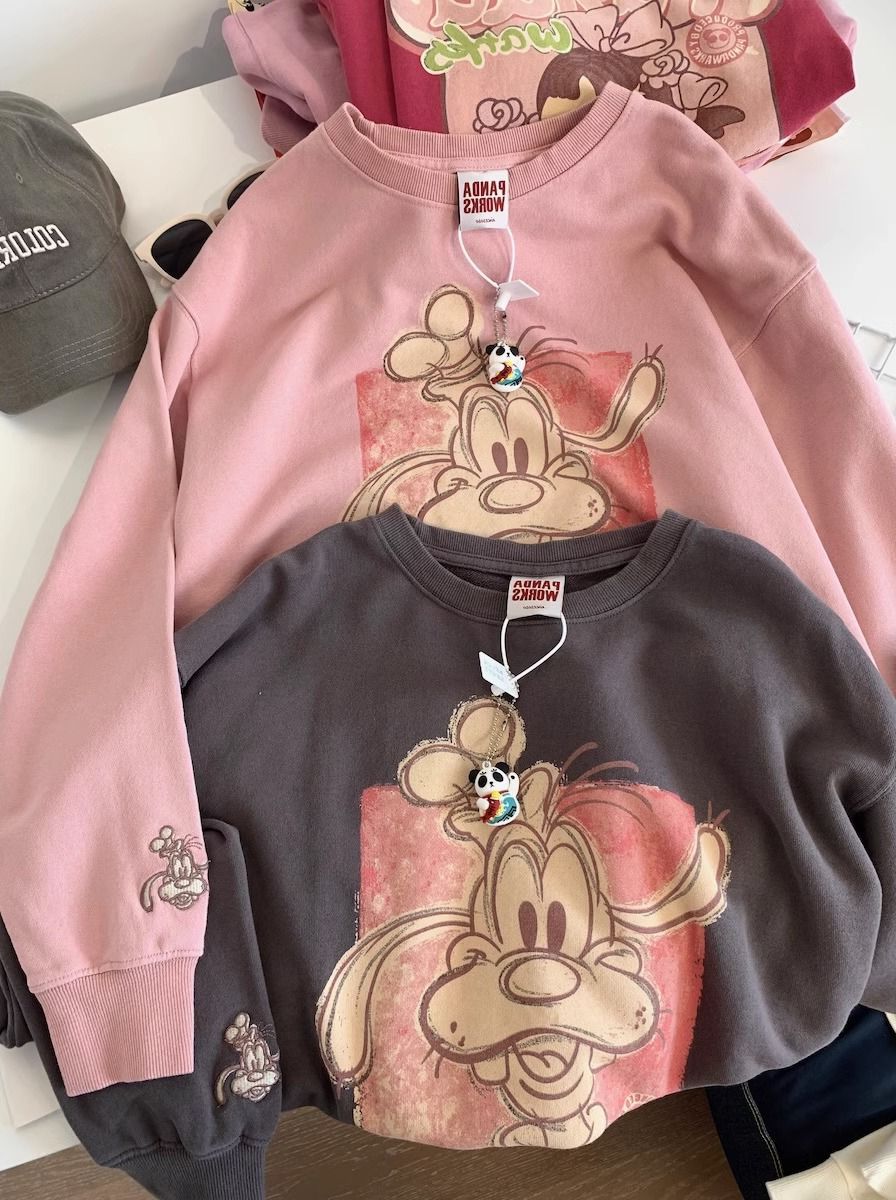 New Printed Sweater Image 2