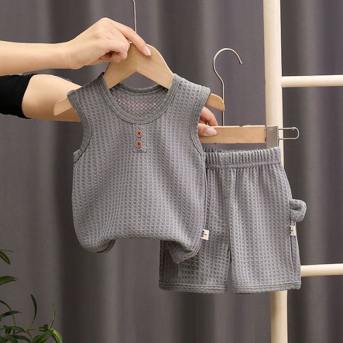 Traje sin mangas de verano para niños nueva ropa para niños pequeña y mediana ropa de verano versión coreana de dos piezas ropa de verano para bebés