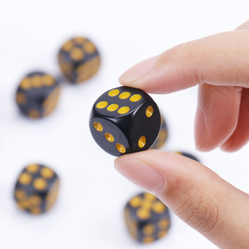 Cross-border supply No. 16 black gold dots rounded corners dice dice board games mahjong accessories 1.6CM