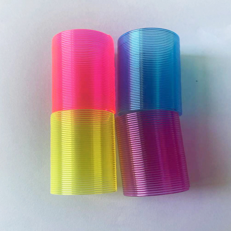 3,2*3,5 cm mini expresión Arco Iris círculo colorido círculo telescópico círculo elástico Círculo Mágico jardín de infantes juguetes pequeños al por mayor