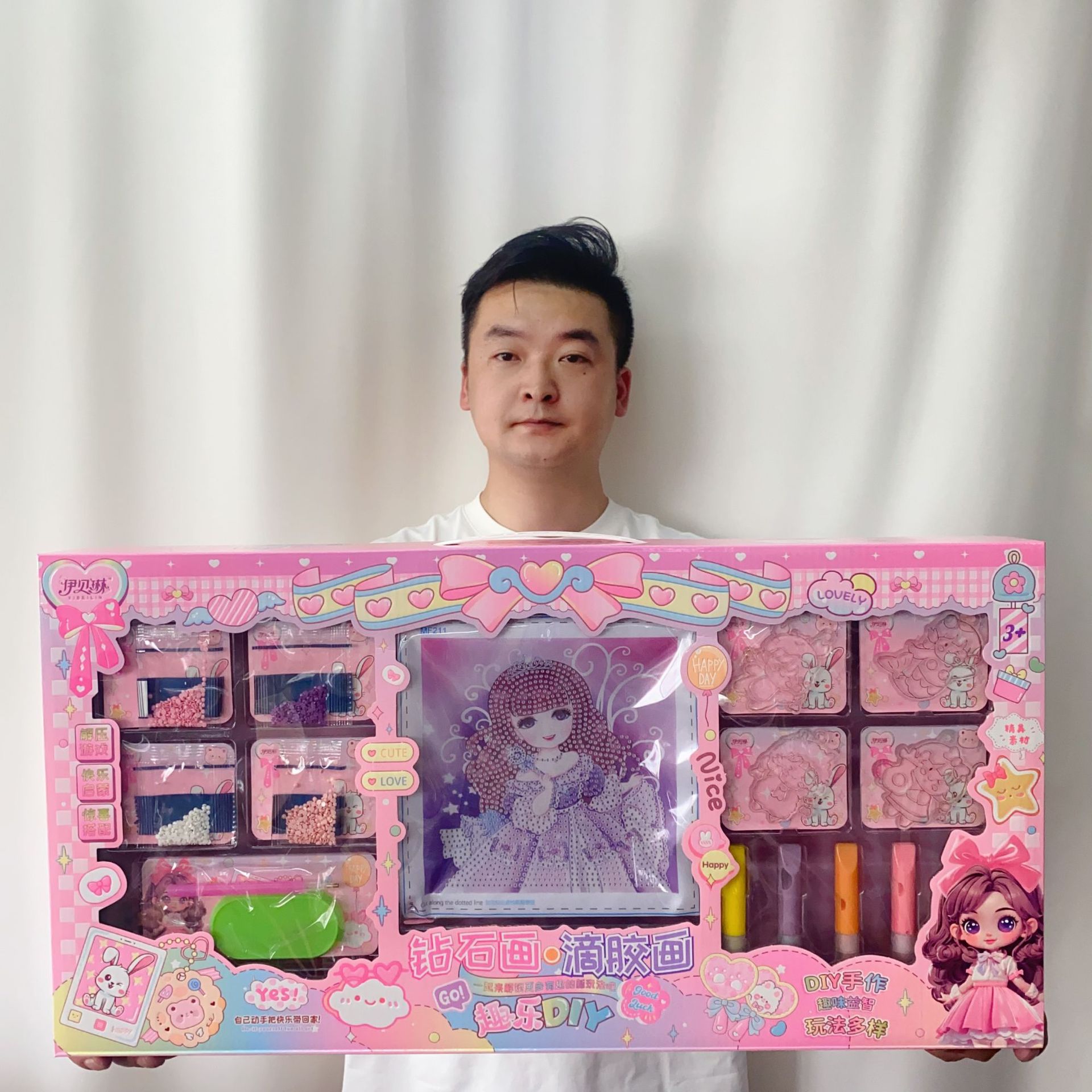 19,9 yuanes caja de regalo venta especial una variedad de Casa de juego cocina herramientas médicas muñeca de carreras arqueológico caja ciega bloques de construcción de juguetes de regalo