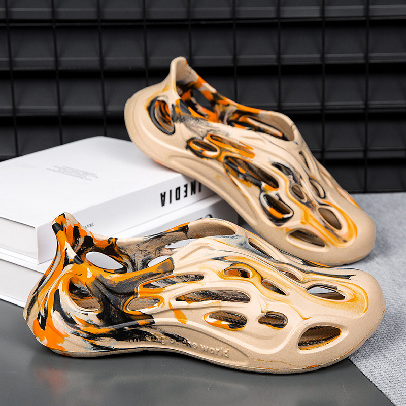 Una pieza de zapatos de agujero para hombres 2024 verano nuevo eva pedalear sensación ligera antideslizante sandalias de playa