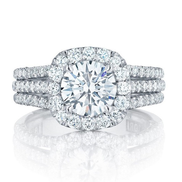 fashionable copper ring with zircon