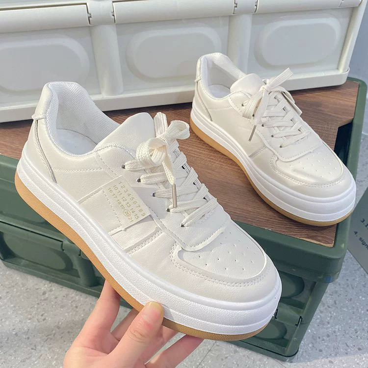 Внешняя торговля оптом маленькие белые туфли женские 2023 Весна новая круглая голова на низком каблуке Спортивная повседневная обувь