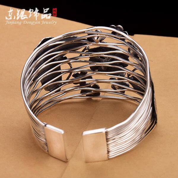 Retro ethnic universal matte silver bracelet