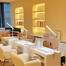 �F�����������p��������̨���������׵�W�t�����ռ{�Ѓ�Ƕ���m��