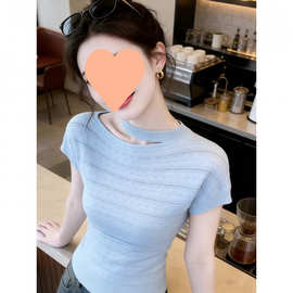 韩版镂空挂脖气质短袖针织T恤女夏季新款蓝色显瘦百搭超好看上衣