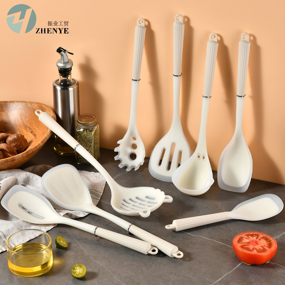 Silicone handle for home use